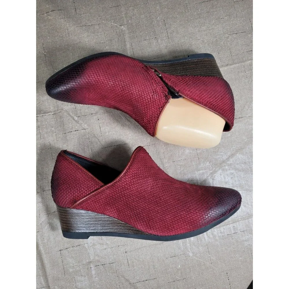 Bussola Women's Size 9 39 Ankle Boots Weyburn Willow Wedges Missouri Wine (869) - Picture 3 of 9